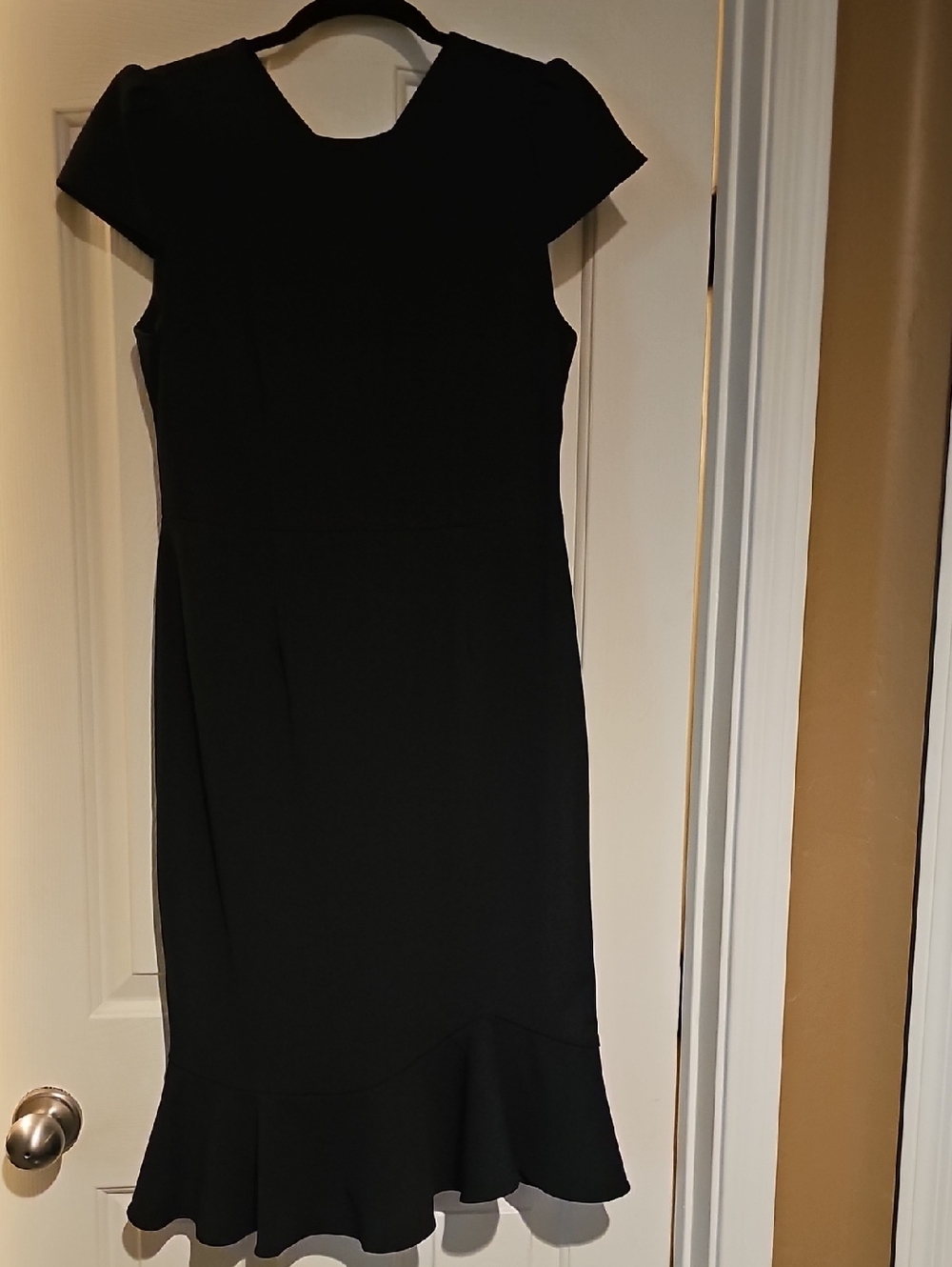Betsey Johnson Black Cap-Sleeve Midi Dress with Ruffle Hem